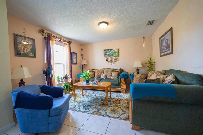 Picture of 905 Gloucester Court, Kissimmee FL 34758