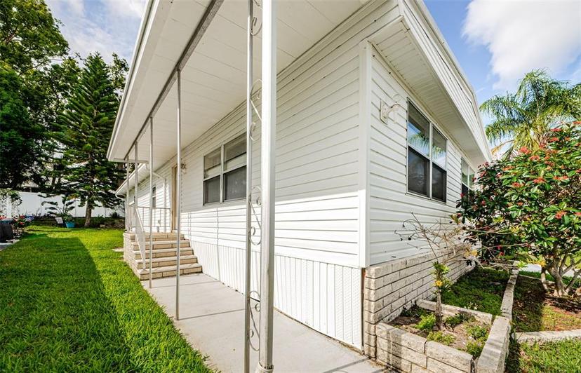 Picture of 39820 Us Highway 19 N Unit 23, Tarpon Springs FL 34689