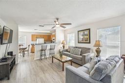 Picture of 1119 Mariner Cay Drive, Haines City, FL 33844