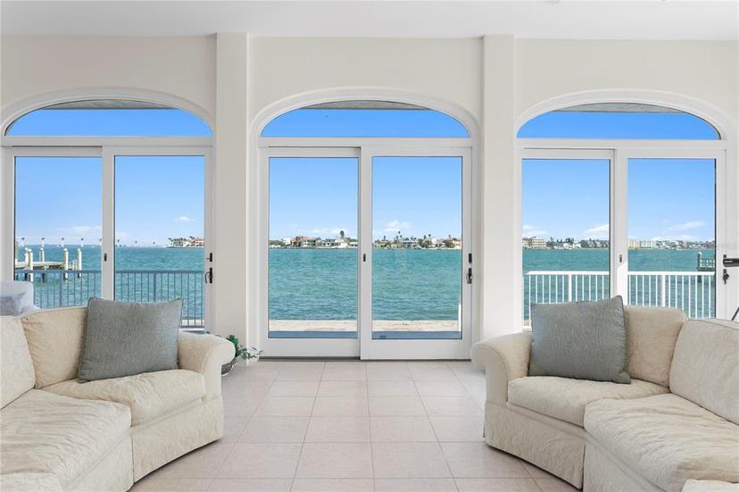 Picture of 2171 E Vina Del Mar Boulevard, St Pete Beach FL 33706