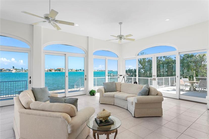 Picture of 2171 E Vina Del Mar Boulevard, St Pete Beach FL 33706