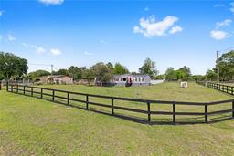 Picture of 9047 SW 102Nd Terrace, Gainesville, FL 32608