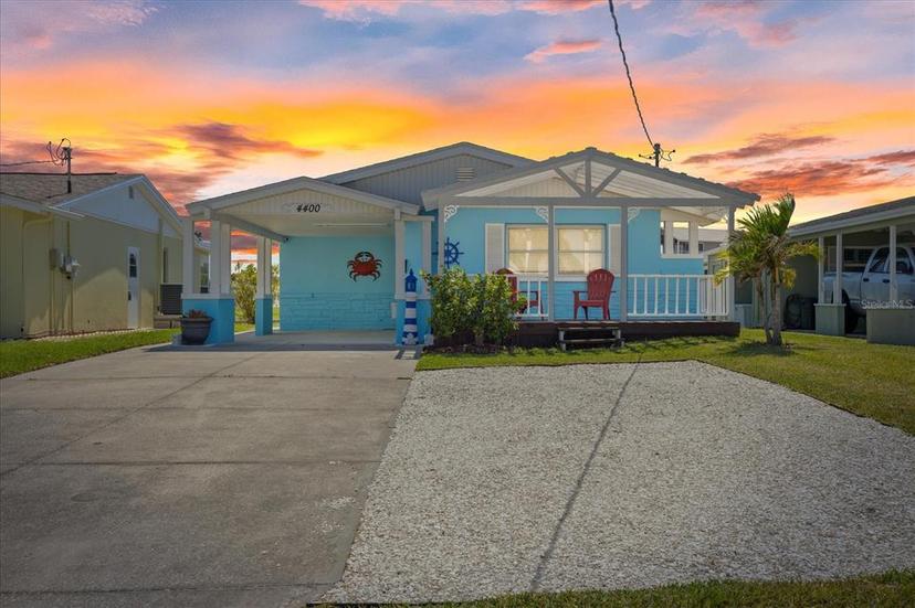 Picture of 4400 Floramar Terrace, New Port Richey FL 34652