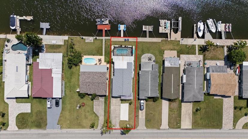 Picture of 4400 Floramar Terrace, New Port Richey FL 34652