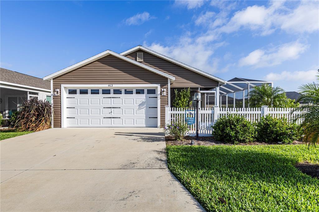 Picture of 463 Kayla Court, The Villages, FL 32163