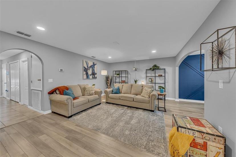 Picture of 2914 Clarabelle Court, Kissimmee FL 34743