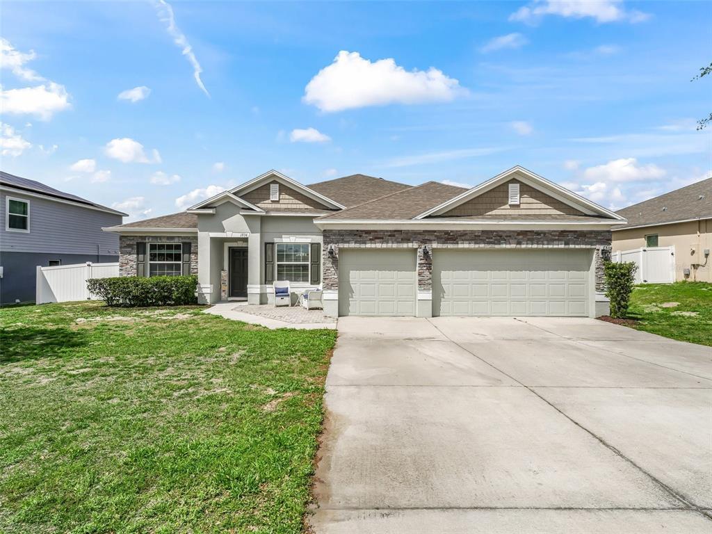 Picture of 1936 Bell Creek Loop, Fruitland Park, FL 34731