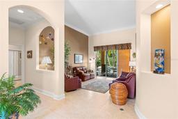 Picture of 4670 Slash Pine Lane Ne, St Petersburg, FL 33703