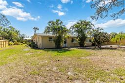 Picture of 5863 Venisota Road, Venice, FL 34293