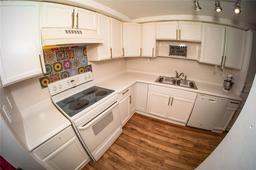 Picture of 8006 Beaver Creek Loop, Hudson, FL 34667
