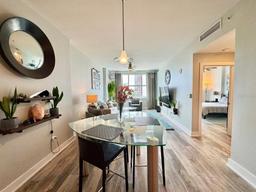 Picture of 1208 E Kennedy Boulevard Unit 318, Tampa, FL 33602