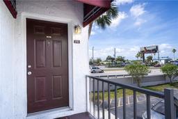 Picture of 9001 Tudor Drive Unit H210, Tampa, FL 33615
