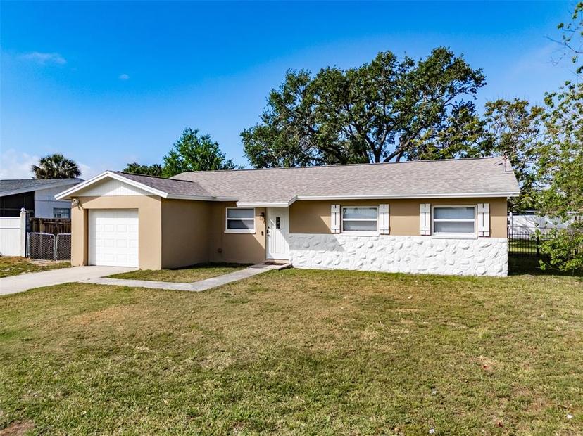 Picture of 428 Flamingo Drive, Apollo Beach FL 33572