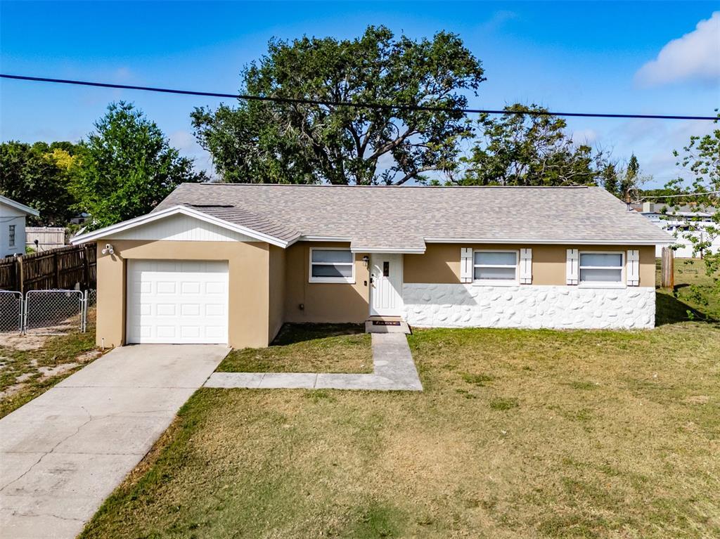 Picture of 428 Flamingo Drive, Apollo Beach, FL 33572