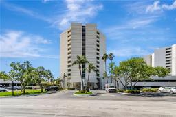 Picture of 5940 Pelican Bay Plaza S Unit 504, Gulfport, FL 33707