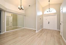 Picture of 4404 Gwyndale Court, Orlando, FL 32837
