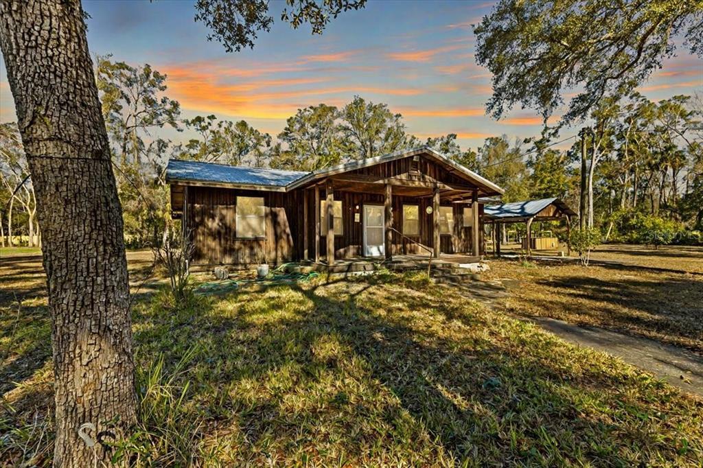 Picture of 135 NE 306Th Avenue, Old Town, FL 32680
