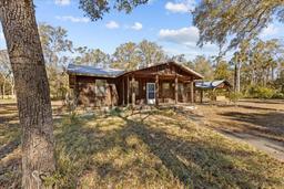 Picture of 135 NE 306Th Avenue, Old Town, FL 32680