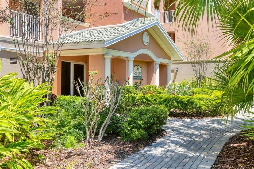 Picture of 5238 Manorwood Drive Unit 3C, Sarasota FL 34235