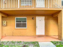 Picture of 734 Michigan Court Unit 2, St Cloud, FL 34769