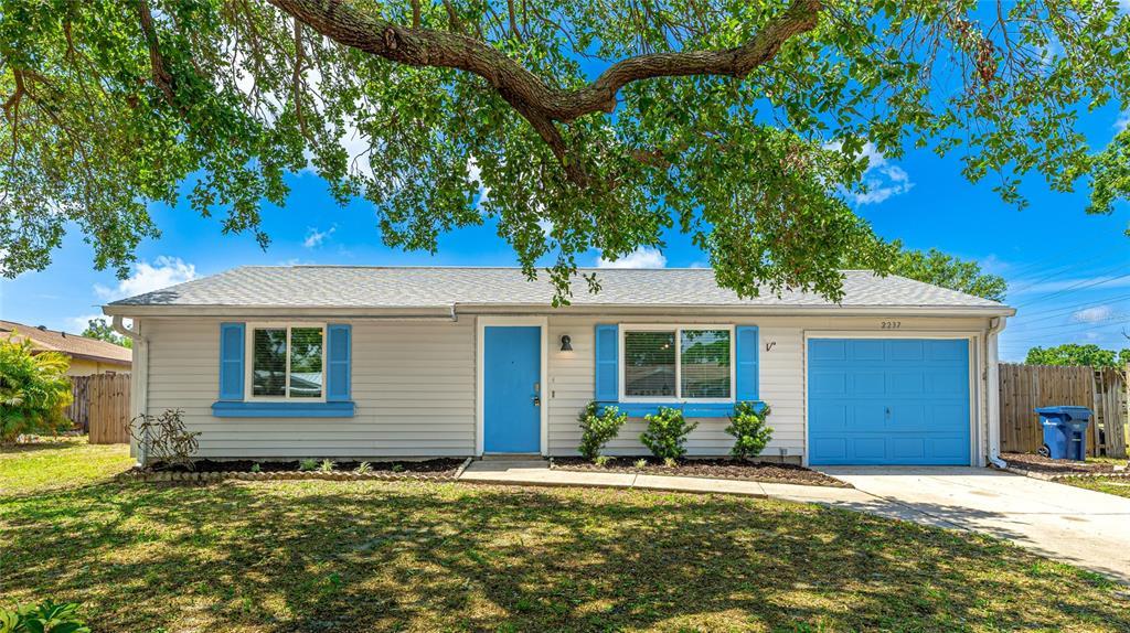 Picture of 2237 Lockwood Meadows Circle, Sarasota, FL 34234