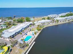 Picture of 611 Destiny Drive Unit 205, Ruskin, FL 33570