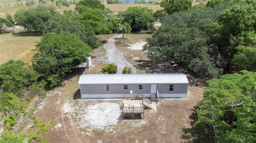 Picture of 10089 County Road 555, Fort Meade FL 33841