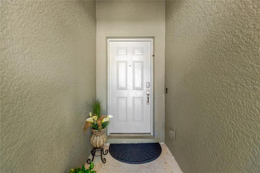 Picture of 7705 Dragon Fly Loop, Gibsonton FL 33534