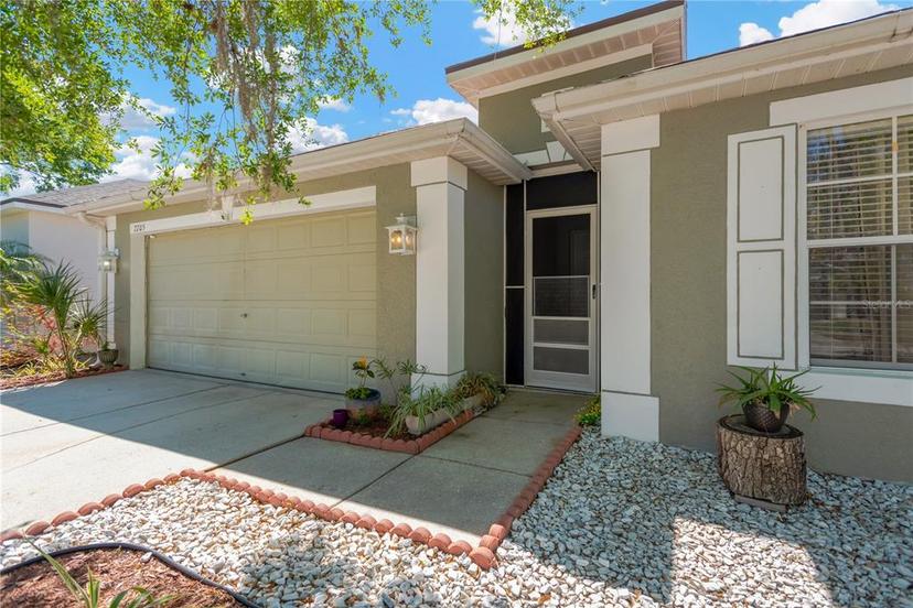 Picture of 7705 Dragon Fly Loop, Gibsonton FL 33534