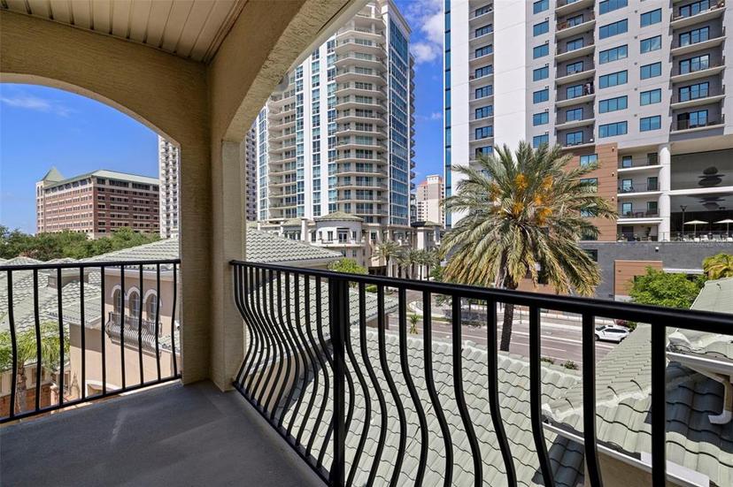 Picture of 501 Knights Run Avenue Unit 1302, Tampa FL 33602