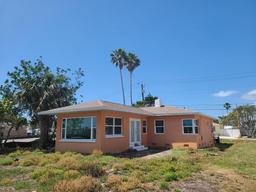 Picture of 600 Boca Ciega Isle Drive, St Pete Beach, FL 33706