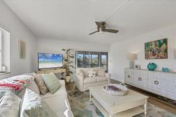Picture of 225 Hourglass Way Unit 306, Sarasota, FL 34242