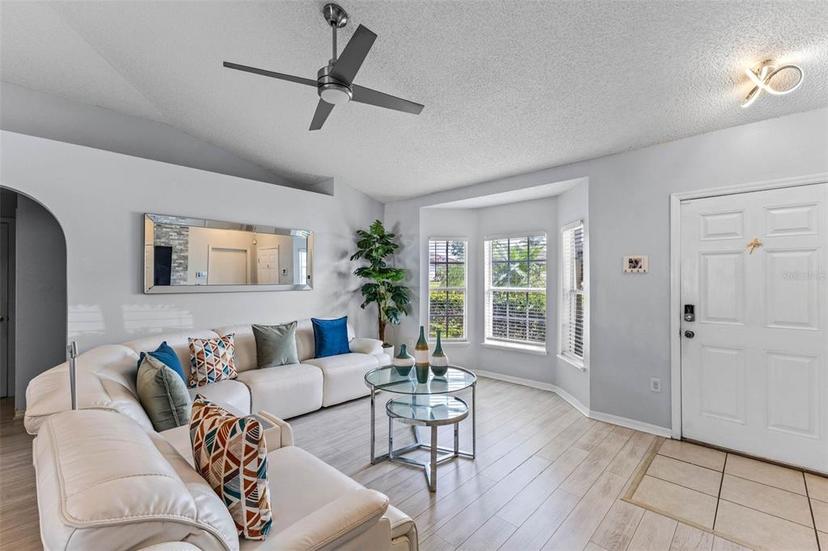 Picture of 1942 N Portillo Drive, Deltona FL 32738