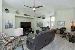 Picture of 1942 Bermuda Pointe Drive, Haines City, FL 33844
