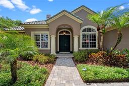 Picture of 7672 Torino Court, Orlando, FL 32835