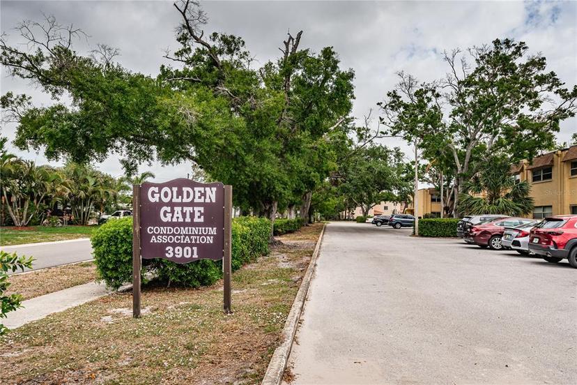 Picture of 4455 38Th Terrace N Unit B8, St Petersburg FL 33714