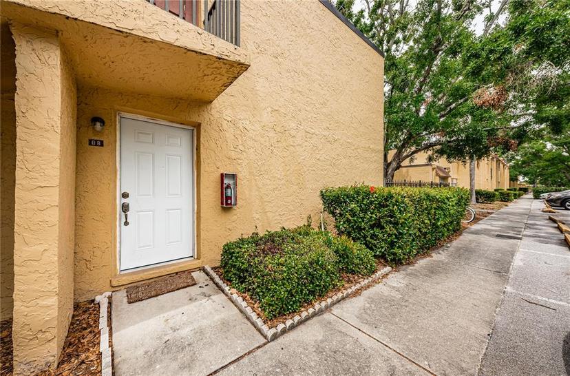 Picture of 4455 38Th Terrace N Unit B8, St Petersburg FL 33714