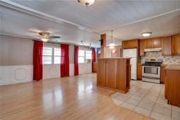 Picture of 5204 Yellow Pine Street N, St Petersburg, FL 33709