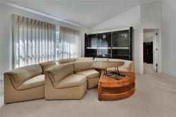 Picture of 1925 Hamilton Avenue, Orange City, FL 32763