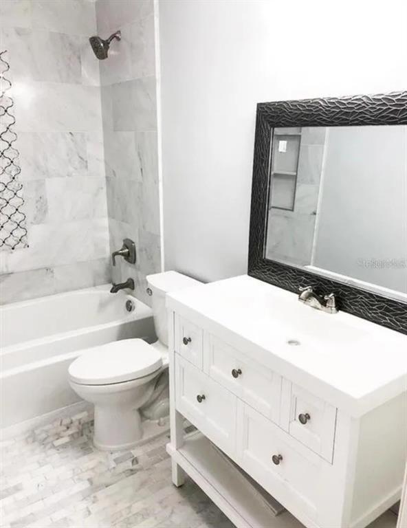 Picture of 4009 E Henry Avenue, Tampa FL 33610