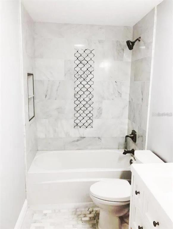 Picture of 4009 E Henry Avenue, Tampa FL 33610
