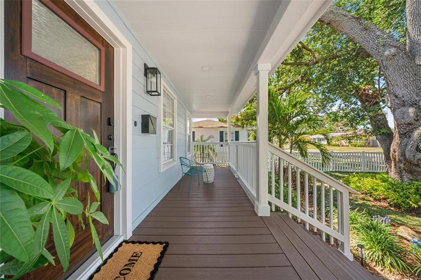 Picture of 516 36Th Avenue N, St Petersburg FL 33704