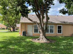 Picture of 4814 Grist Mill Circle, New Port Richey, FL 34655
