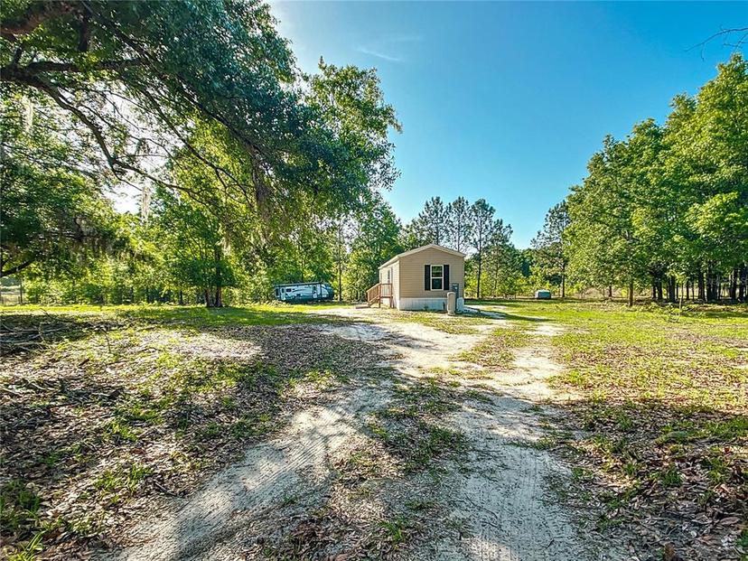 Picture of 18540 NE 5Th Terrace Road, Citra FL 32113