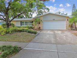 Picture of 1320 Whispering Pines Drive, Clearwater, FL 33764