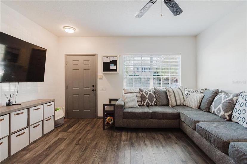 Picture of 12436 Berkeley Square Drive, Tampa FL 33626