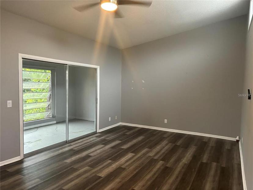 Picture of 220 E Desoto Street Unit C, Clermont FL 34711