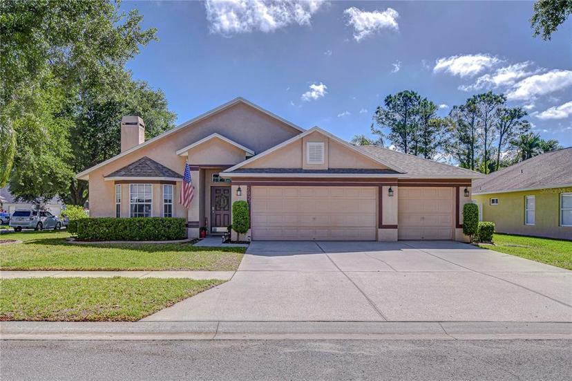 Picture of 2927 Hickory Grove Drive, Valrico FL 33596