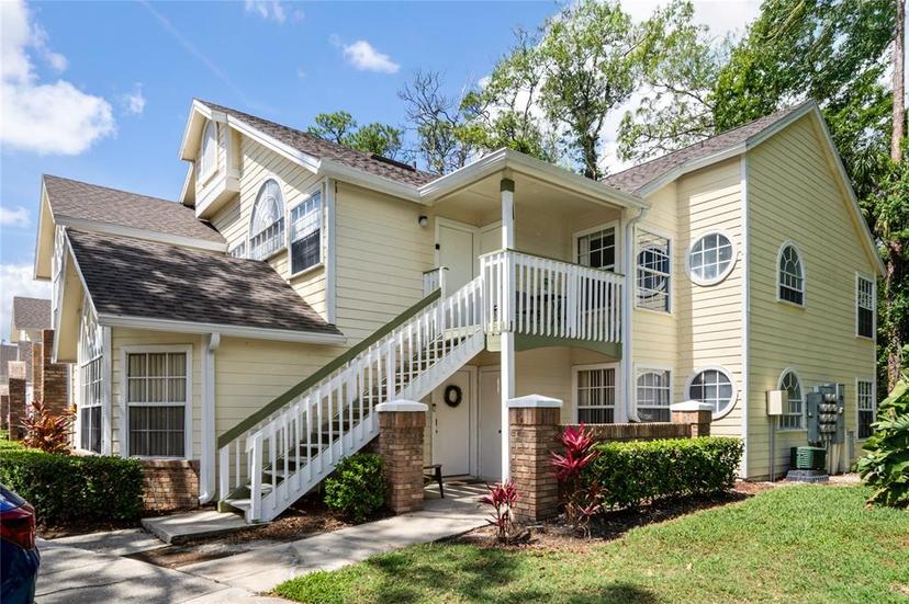 Picture of 5005 Laguna Bay Circle Unit 17, Kissimmee FL 34746