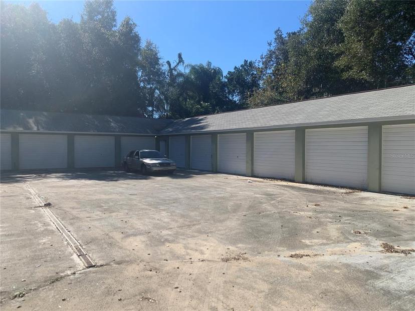Picture of 832 S Parsons Avenue, Brandon FL 33511